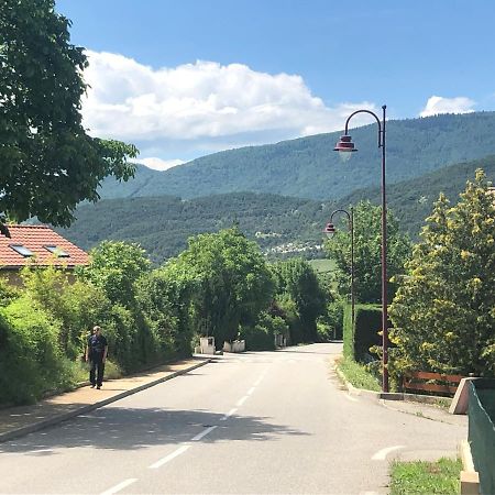 Jolie Appart T4 La Zoune Avec Jardin 8 Personnes Chorges Exterior foto